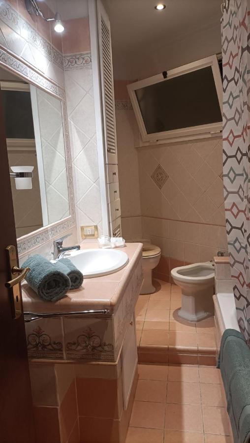 Domus Vacanze Romane Exterior foto